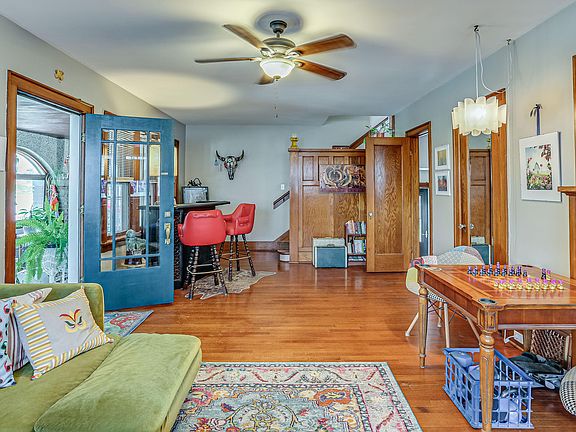 5th image of 201 Locust Lodge Ave