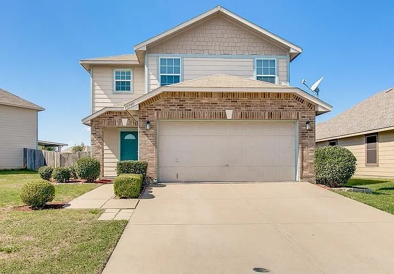 10540 Flagstaff Run — Photo 1