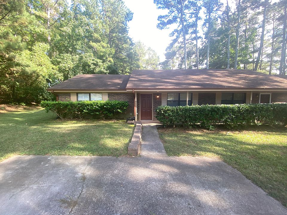 Front view of the duplex