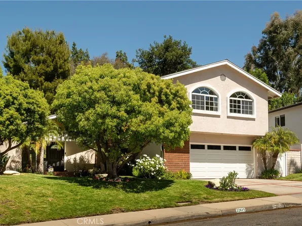 22815 Sparrowdell Dr, Calabasas, CA 91302