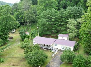 20948 S Calhoun Hwy, Orma, WV 25268