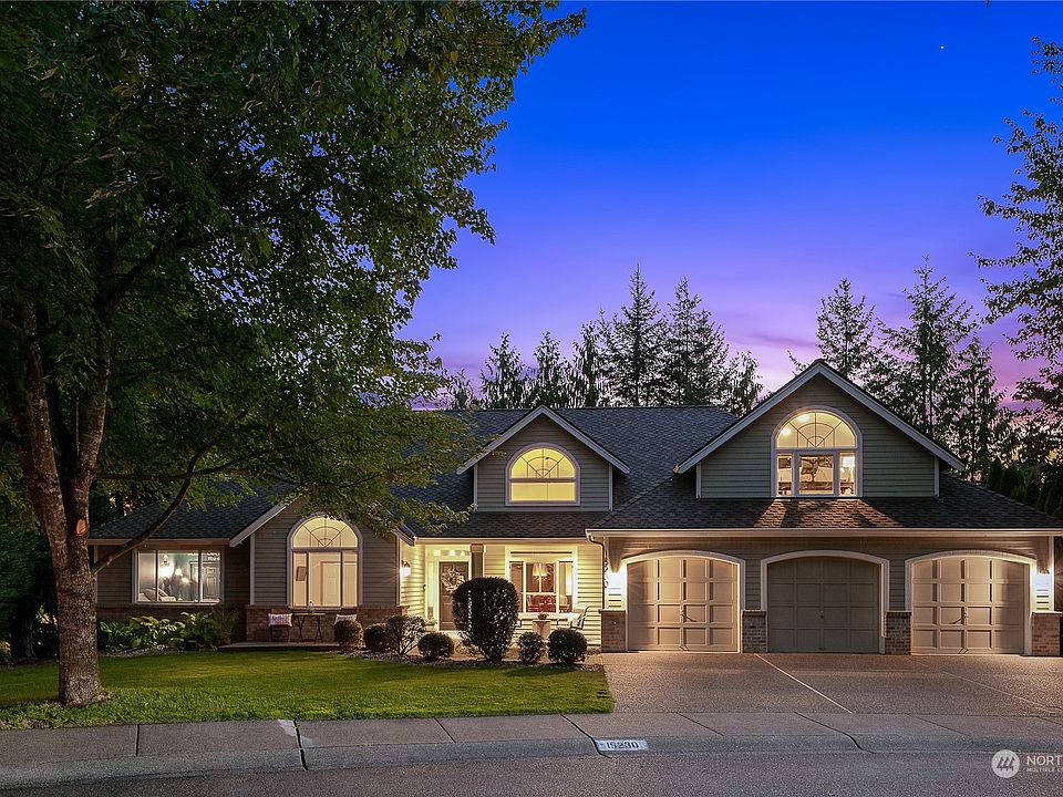 1st image of 15230 12th Drive SE