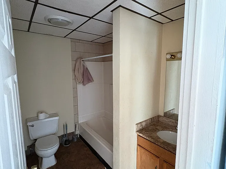 34 E Main St #8 — Photo 9