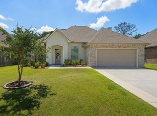 777 Jackson Ct, Madisonville, LA 70447