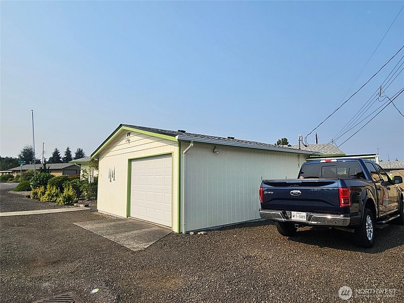 5th image of 9101 Steilacoom Road SE #113