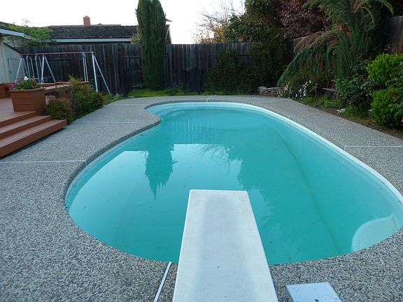 2nd image of 1470 Medallion Dr