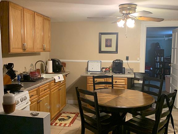 5th image of 10 Soundview Ave APT 1