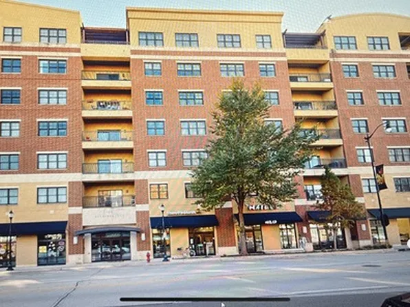 4953 Oakton St Unit 310, Skokie, IL 60077