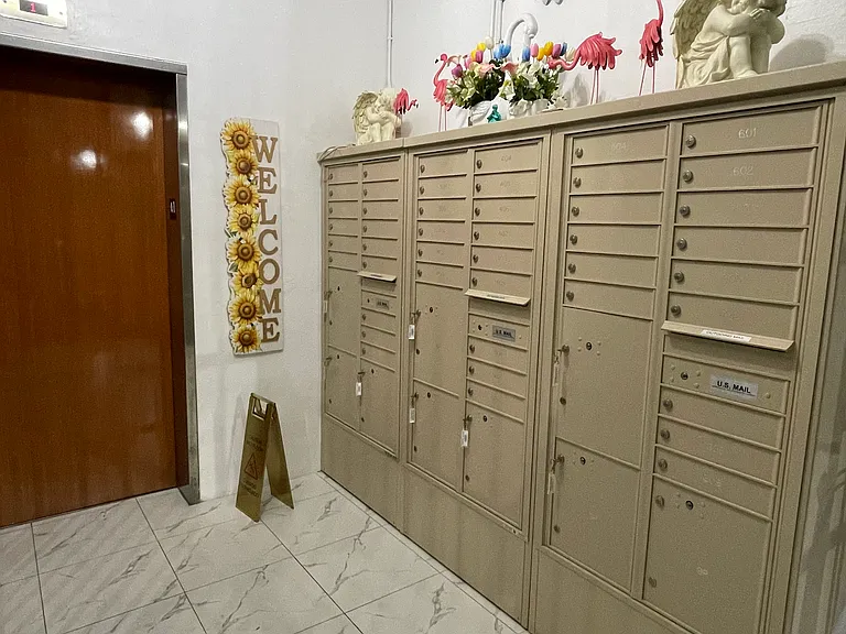 Mailbox area