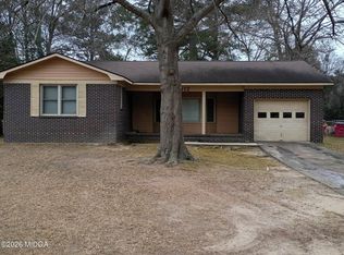 2412 Shea Dr, Macon, GA 31206