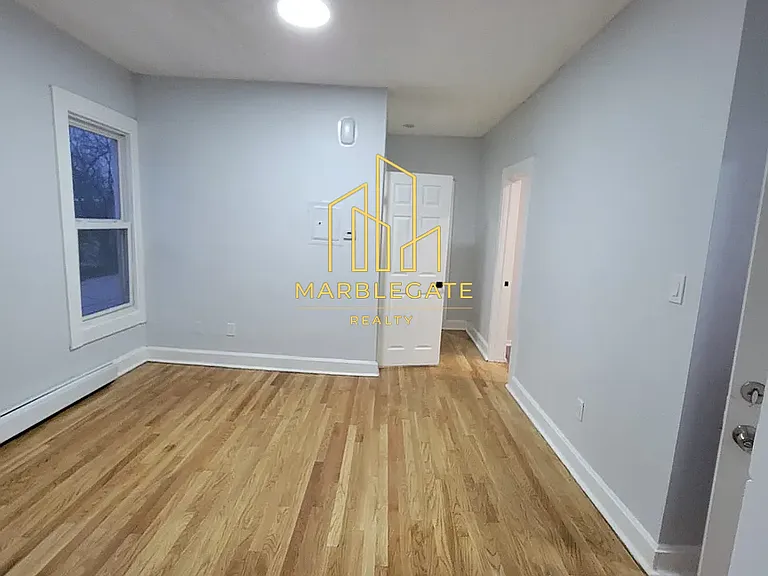 10 Rodwell Ave #22 — Photo 22