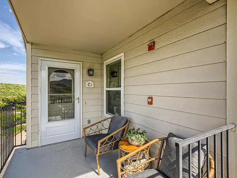 1629 S Deframe St #C1 — Photo 10