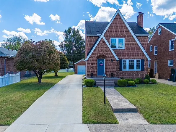 651 South Ter, Huntington, WV 25705