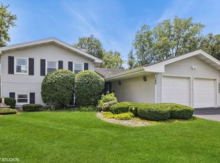 21W705 Glen Valley Dr, Glen Ellyn, IL 60137