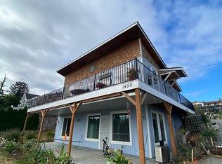 1450 Country Club Dr, Camano Island, WA 98282