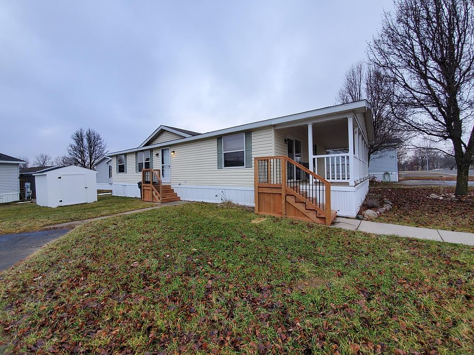 1st image of 138 Scarlet Oak Ln