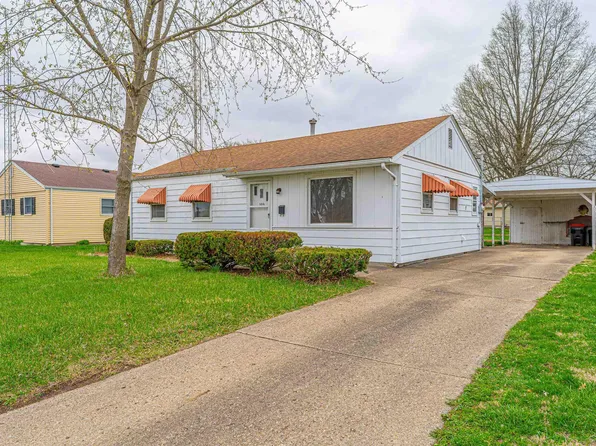 109 Debruler Dr, Lincoln, IL 62656