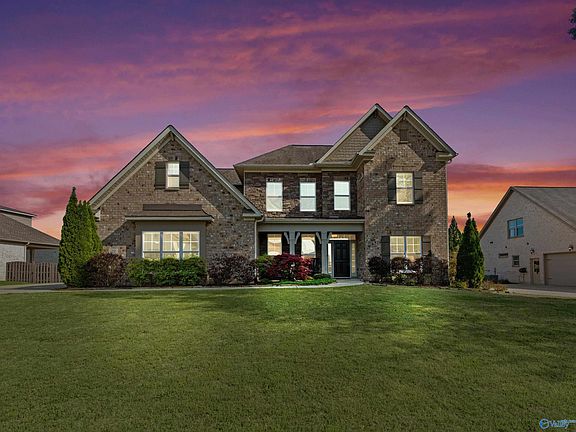 5th image of 22 Abby Glen Way