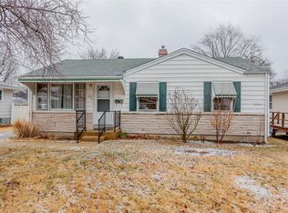 2506 Linden Pl, Saint Charles, MO 63301