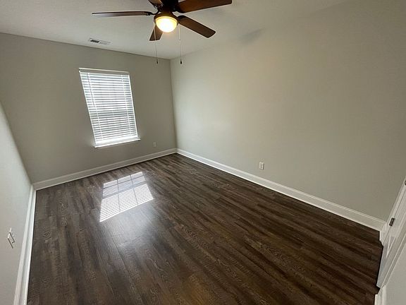 3rd image of 6026 Virginia Pine Ave