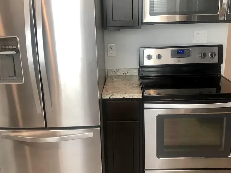729 E Hunter Ave — Photo 50