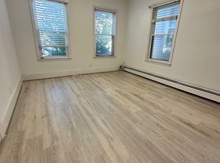 106 Pearl St APT 1, Cambridge, MA 02139