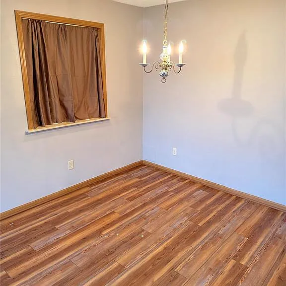 721 S Cherry St — Photo 8