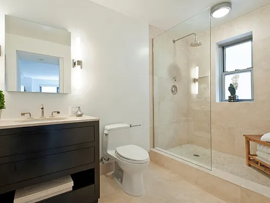 Sold by Sotheby's International Realty | media 5