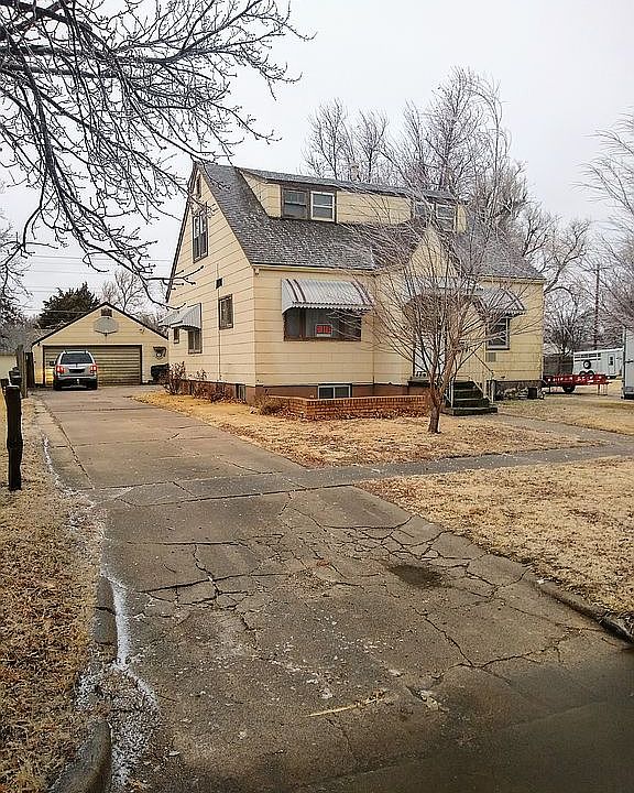 1st image of 505 N Main St
