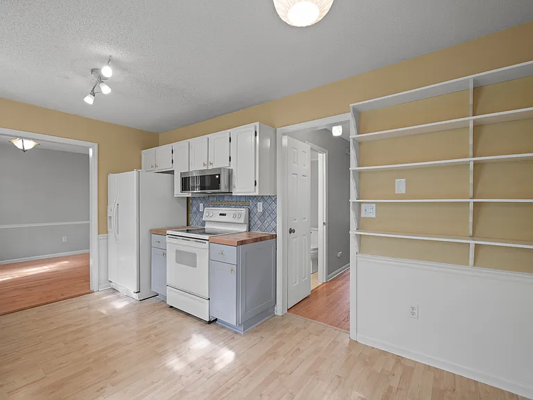 713 Cross Timbers Dr — Photo 14