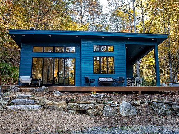 2nd image of 808 Mountain Cove Rd