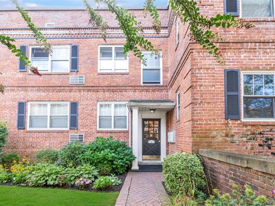 51 Lincoln Avenue #E2, Rockville Centre, NY, 11570