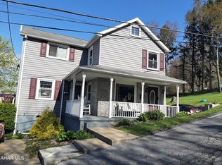 1017 Hemlock St, Gallitzin, PA 16641