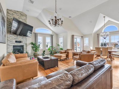 703 Neptune Boulevard, Long Beach, NY, 11561
