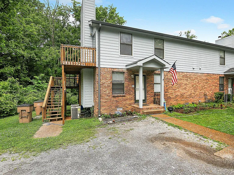 3497 McGavock Pike #B — Photo 1
