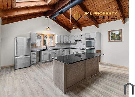 3rd image of 227 Lawrence St #1