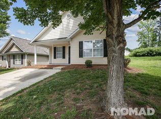 1306 Braveheart Ln, Charlotte, NC 28216