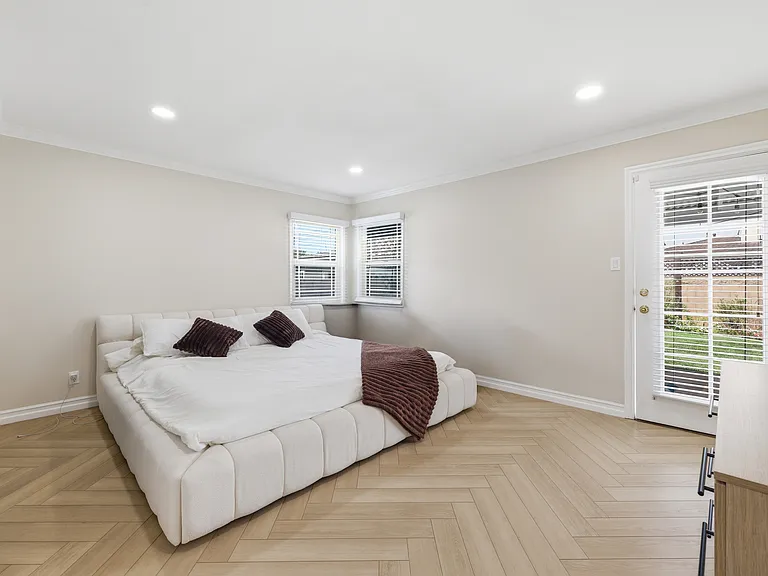 4809 Falcon Ave — Photo 10