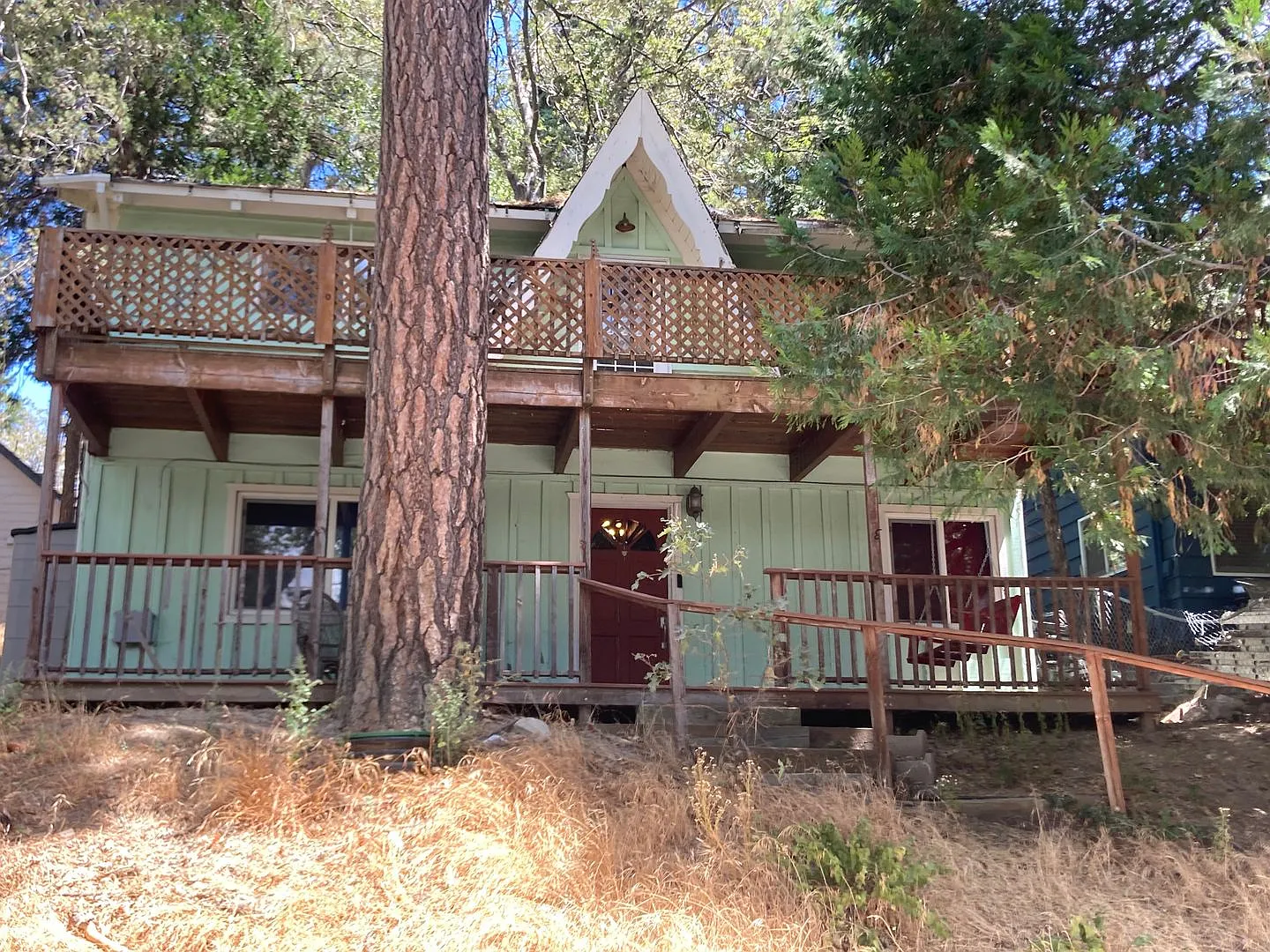 Wonderful Cabin in the Trees — Photo 2