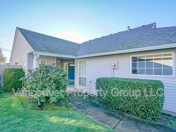 3rd image of 8403 NE 55th St
