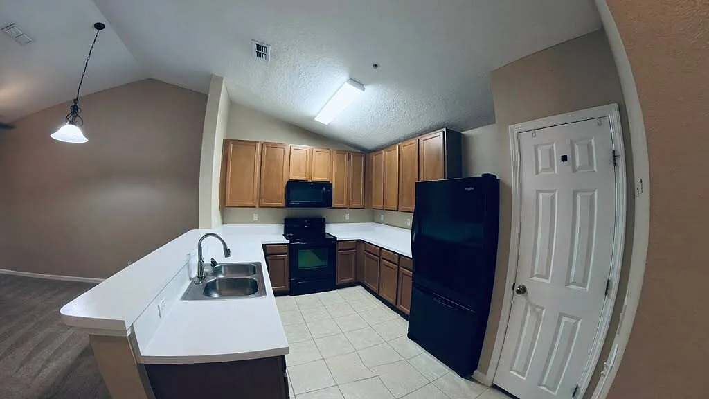 2200 Marsh Hawk Ln — Photo 3