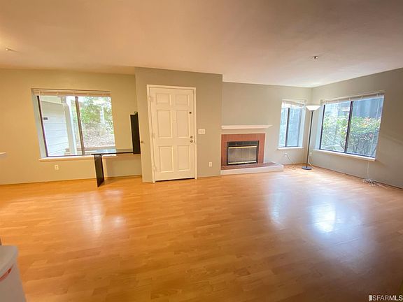 3rd image of 1504 Birchwood Ct