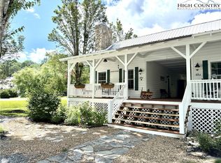 48 Fish Camp Cir UNIT B, Newland, NC 28657