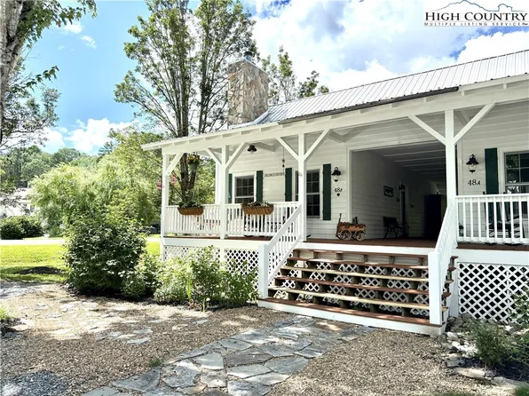 48 Fish Camp Circle #B, Newland, NC 28657