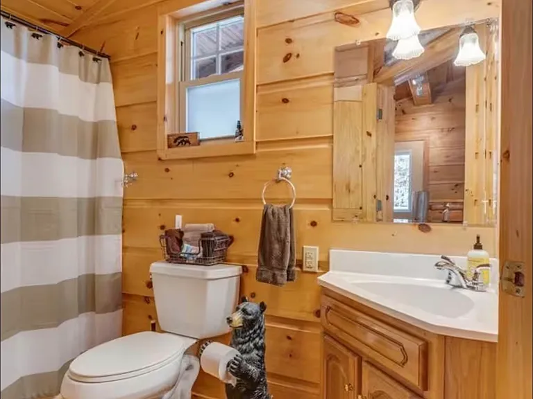 153 Moody Cir — Photo 6