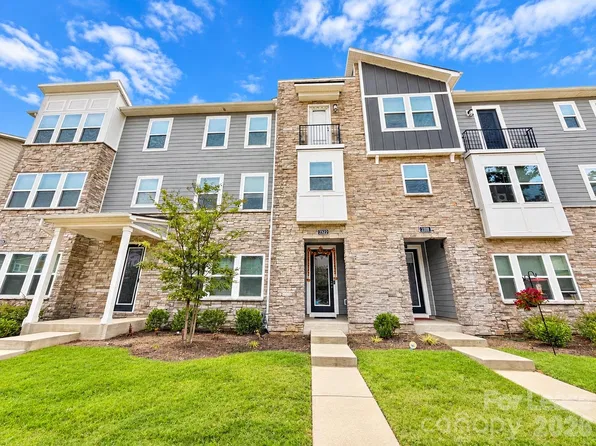 2322 Aria Park Dr, Charlotte, NC 28262