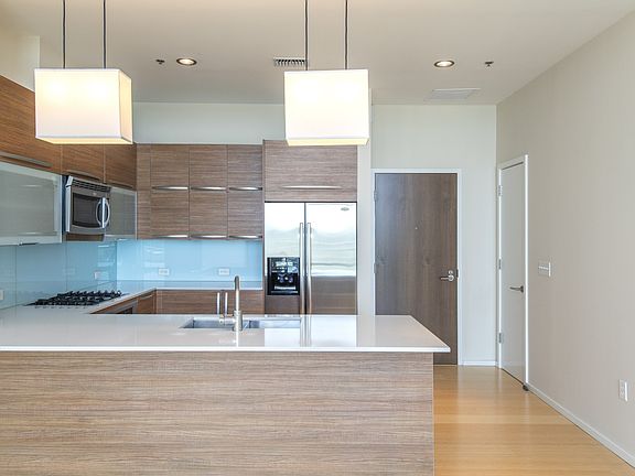 2nd image of 700 12th Ave S Unit 1108