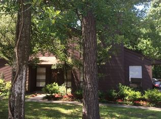 1854 Labarre St, Mandeville, LA 70448