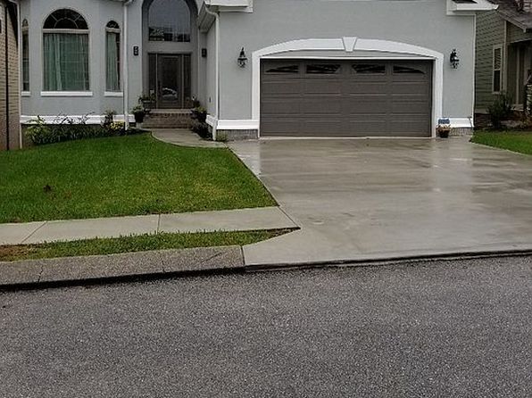 8114 Savannah Bay Dr
