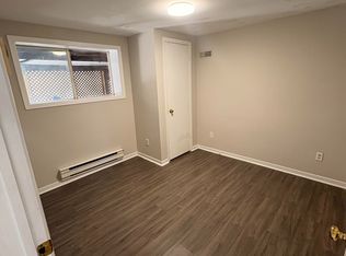 1571 19th Ave #2, Richmond Hill, ON L4S 1N7